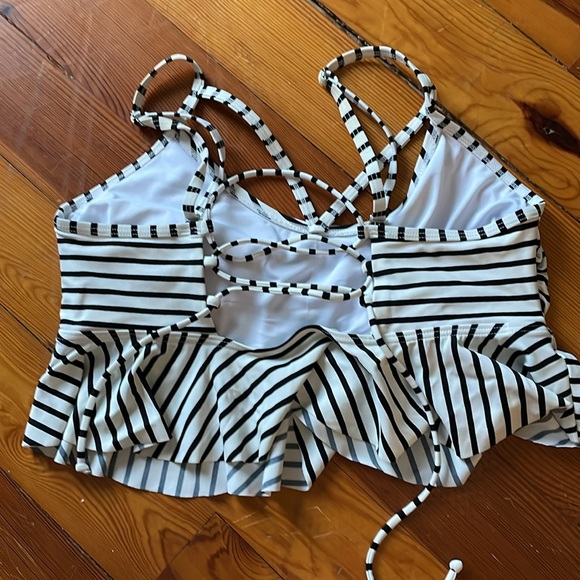 Striped Swim Suit with Floral High Waisted Bottoms - Picture 6 of 7